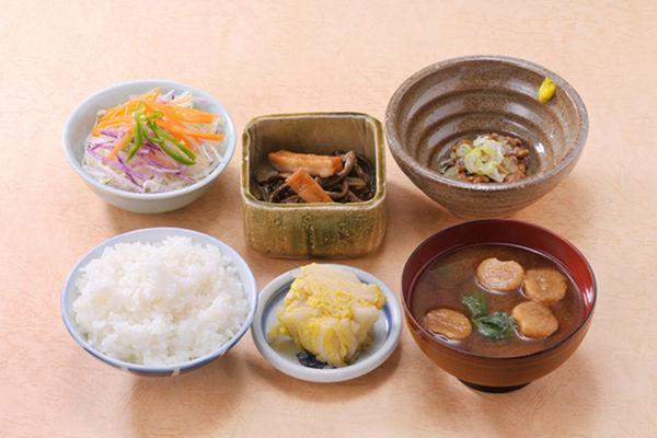 Yumoto Rakuzenso Hotel Numata  ภายนอก รูปภาพ